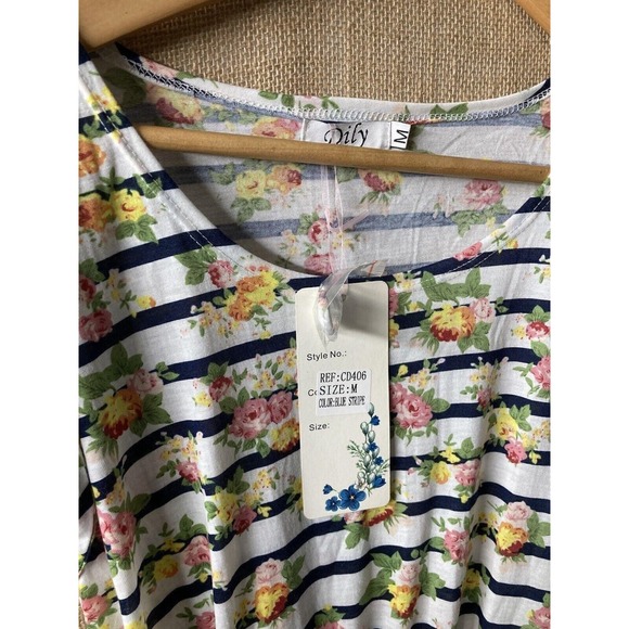 Dily Dress Womens Size M Medium Cap Sleeve Belted Floral Pockets Stripe NEW - Picture 3 of 8